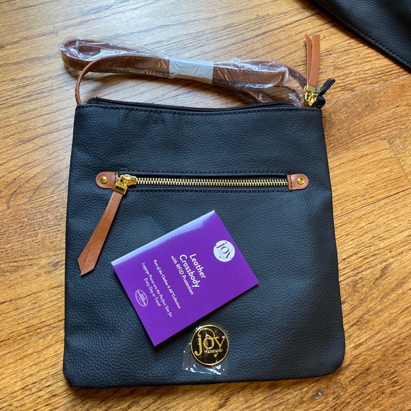 100% LEATHER Tote & Matching Satchel - Picture 6 of 11